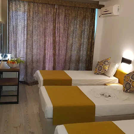 Tintyava Park (adults Only) غولدن ساندز